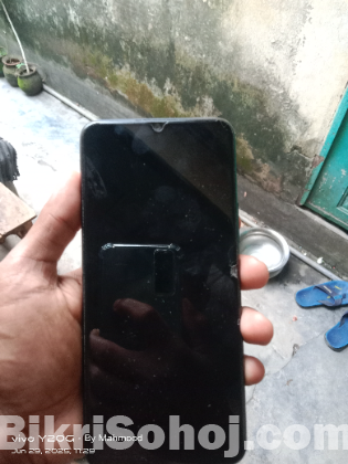 Vivo Y01